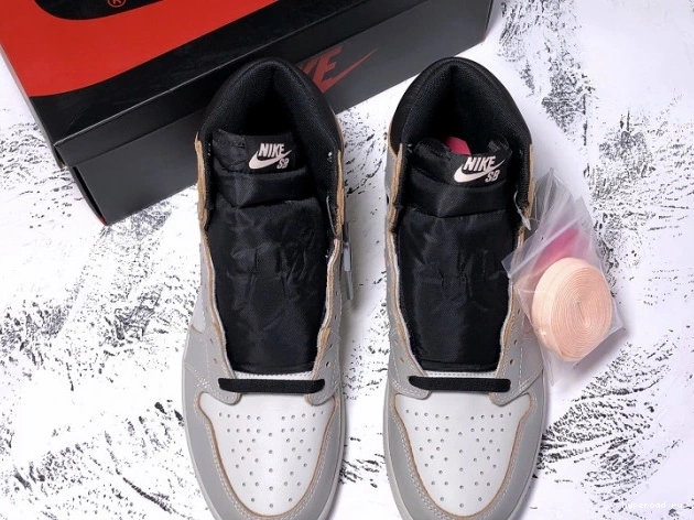 Bone x OG Jordan High Air 1 CD6578-006 Nike SB Light 0718